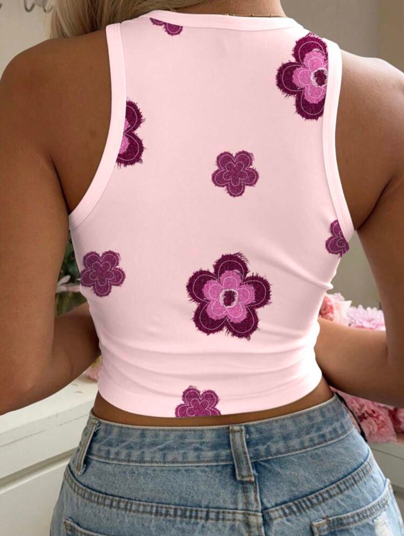 Pink Floral Sleeveless Fitted Top – Feminine Chic Summer Style