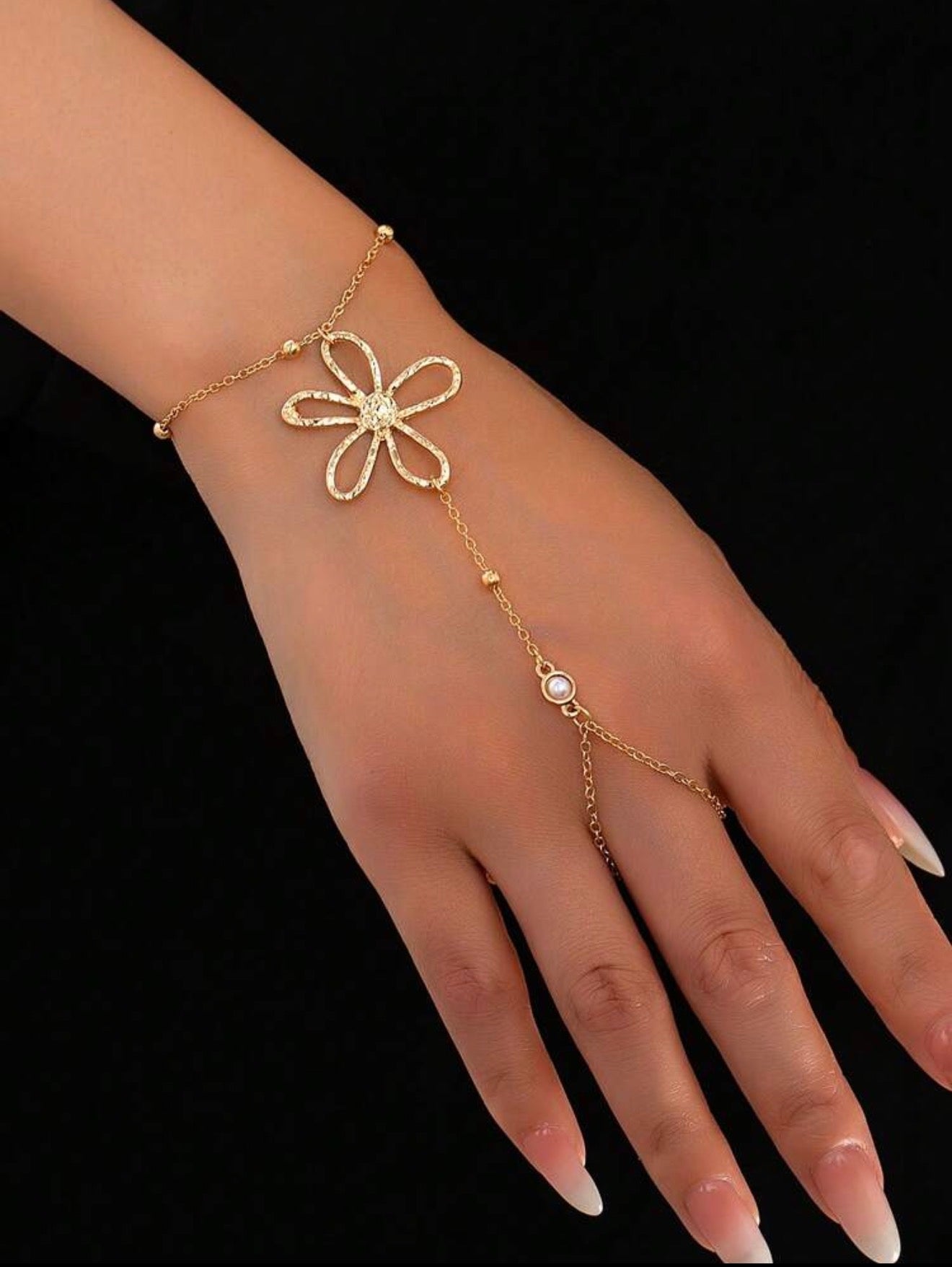 Finger Bracelet with flower Pendant